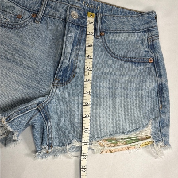 American Eagle Outfitters Blue Jean Shorts Relaxed Fit - Picture 5 of 6
